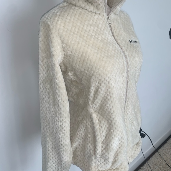 Columbia fleece cream zip up - Picture 5 of 6
